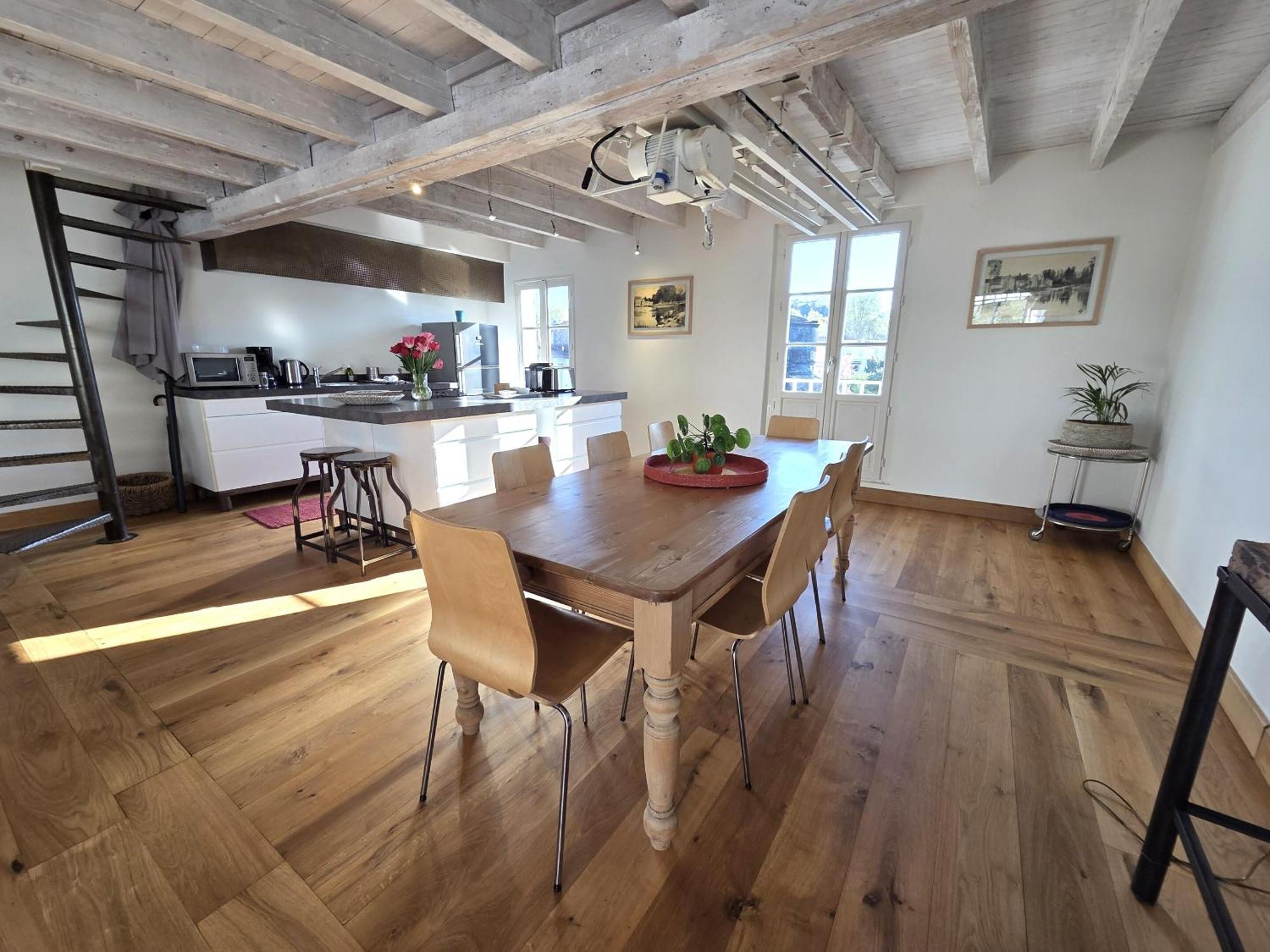Апартаменти Quai 3 Loft Moderne Et Lumineux Les Pieds Dans L'Eau Жарнак Екстер'єр фото